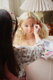 Make-upsalon - Lili